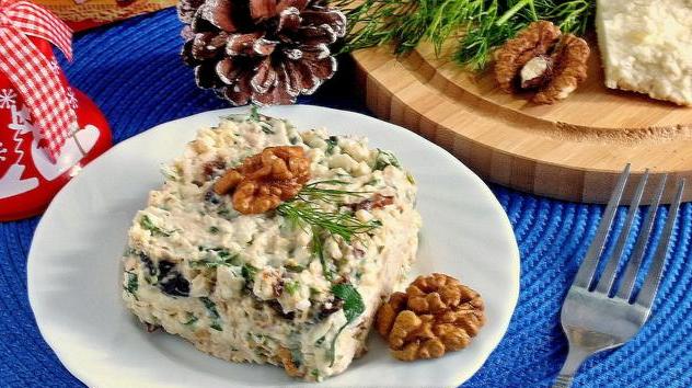 новогодний салат «Черная курица»